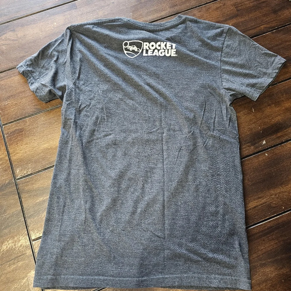 ROCKET LEAGUE | Boys Gray gaming ahort sleeve medium - Picture 2 of 3